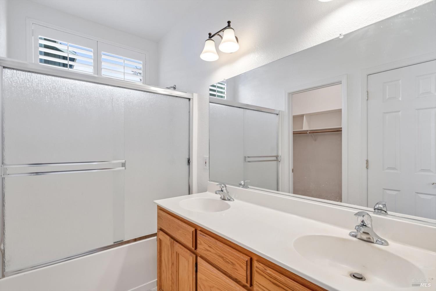 2424 Amethyst Way Santa Rosa, CA 95404 - Photo 15 of 29