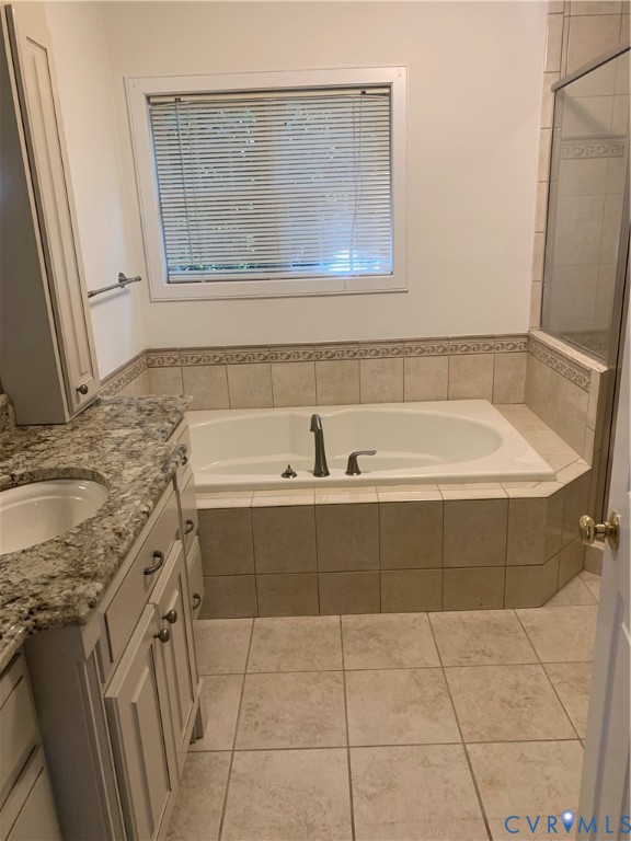 2907 Sweetspire Ridge Midlothian, VA 23113 - Photo 13 of 19 primary bath with lg, garden tub and walkin shower