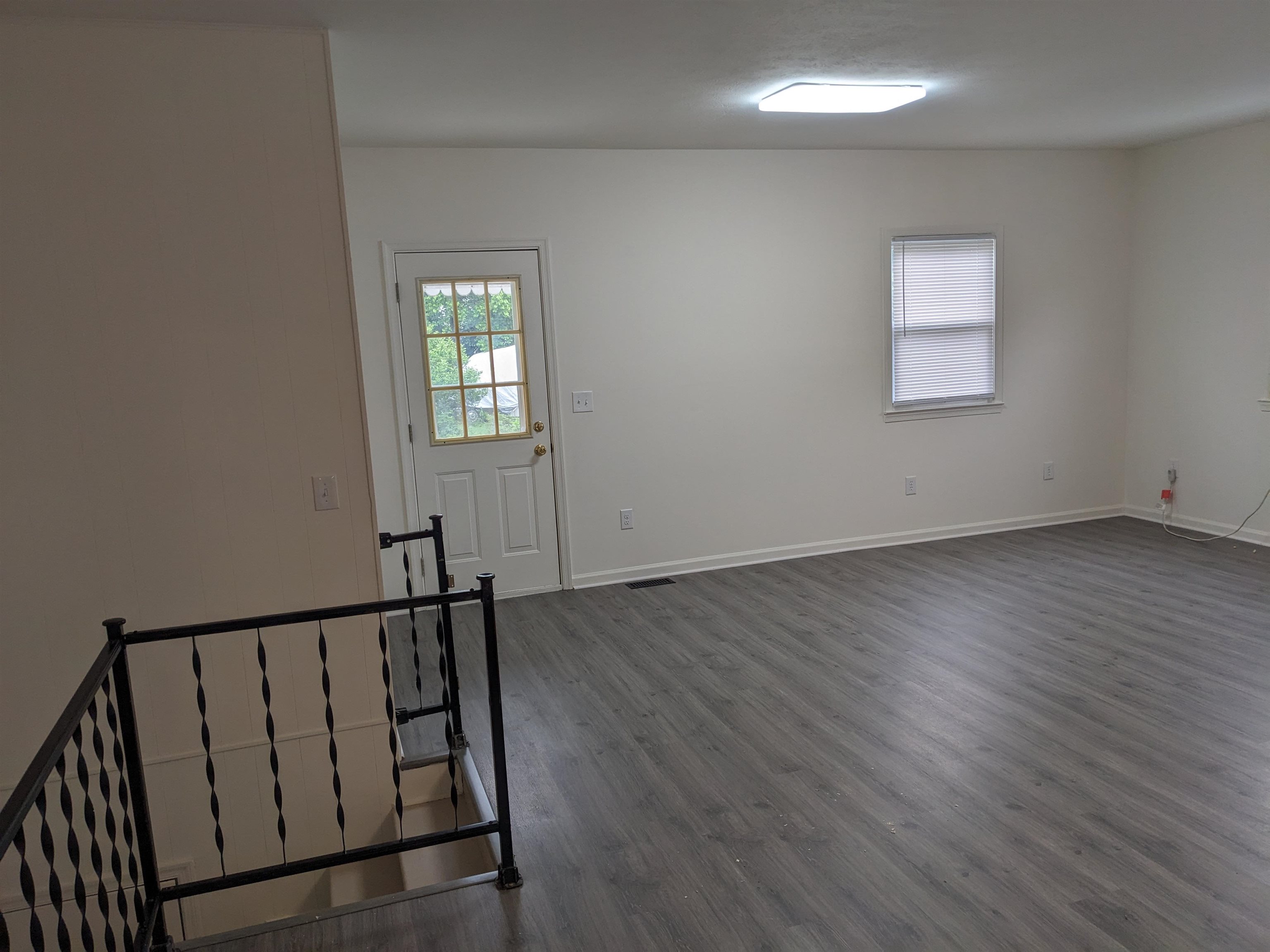 374 West Old Cross Road New Market, VA 22844 - Photo 2 of 14