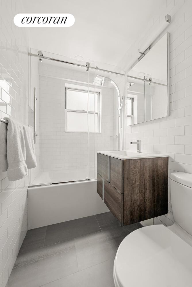 300 East 71st Street, Unit 7G Manhattan, NY 10021 - Photo 7 of 20