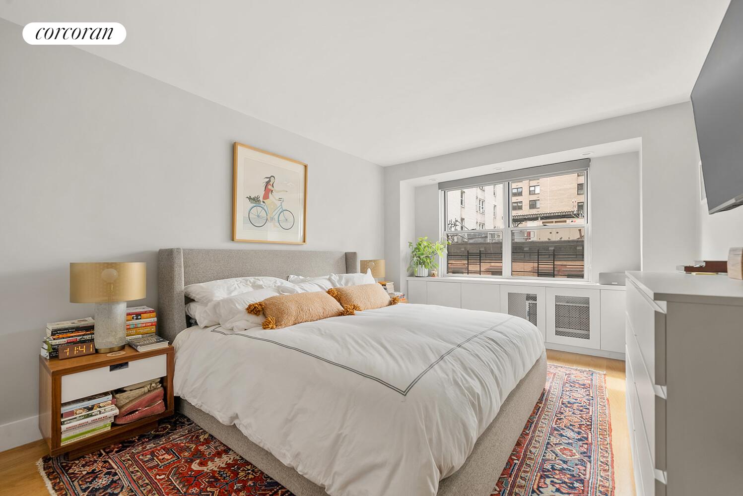 300 East 71st Street, Unit 7G Manhattan, NY 10021 - Photo 9 of 20