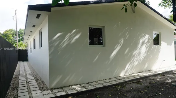 $639,900 | 3280 Northwest 51st Terrace, Miami, FL 33142