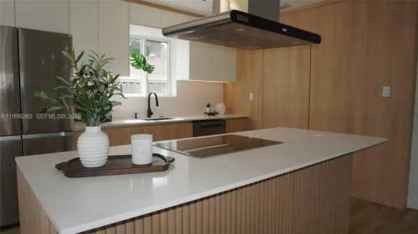 $639,900 | 3280 Northwest 51st Terrace, Miami, FL 33142