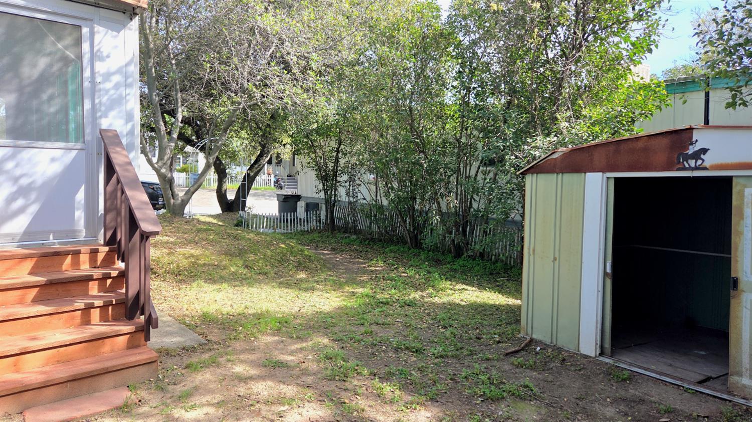 5200 Cavitt Stallman Road, Unit 35 Granite Bay, CA 95746 - Photo 6 of 31 a view of backyard with green space