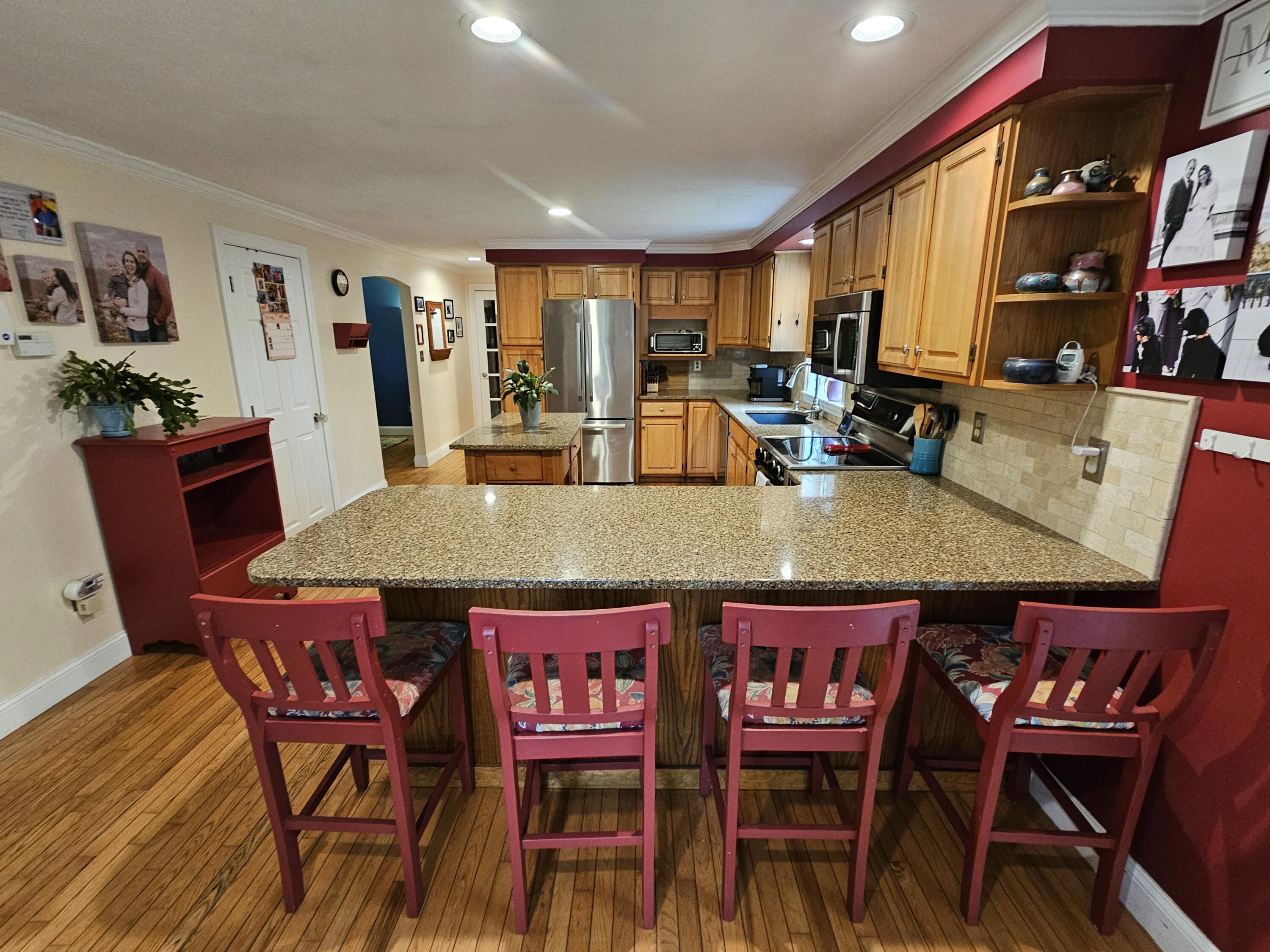 33 Oak Ridge Drive Standish, ME 04084 - Photo 14 of 60 20250609_101646