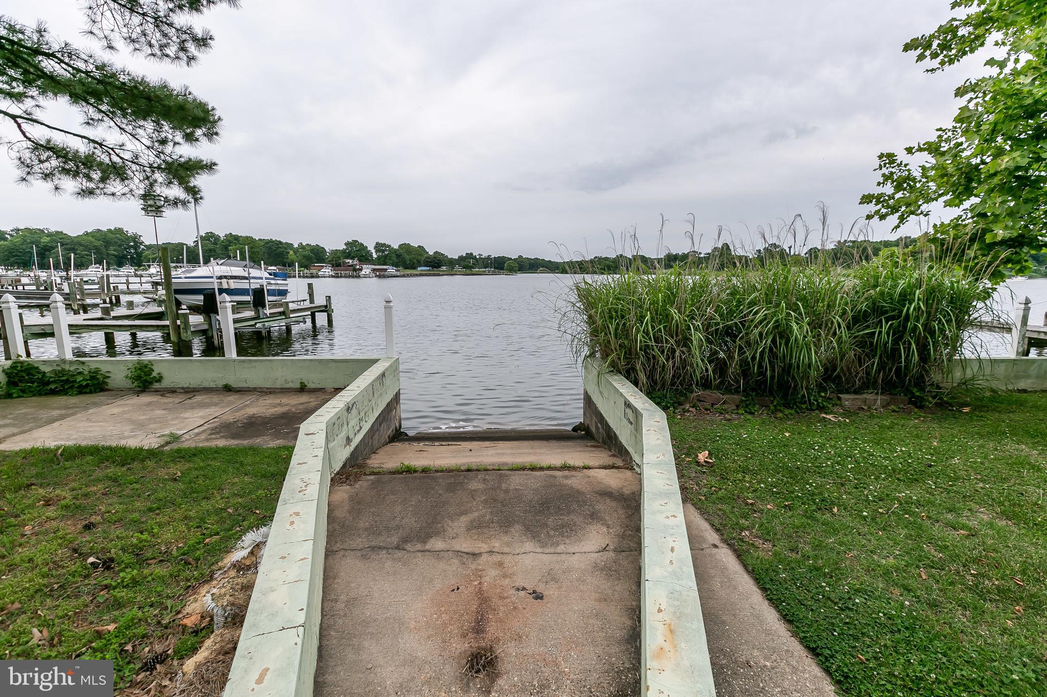 8638 Sandy Plains Road Baltimore, MD 21222 - Photo 44 of 53