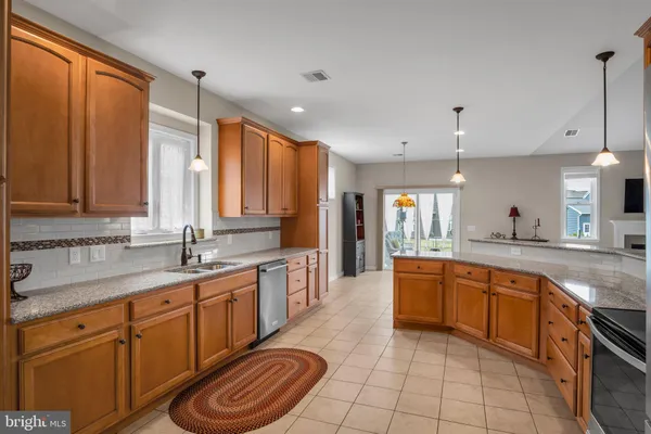 $549,900 | 228 Loyal Drive, Mechanicsburg, PA 17050