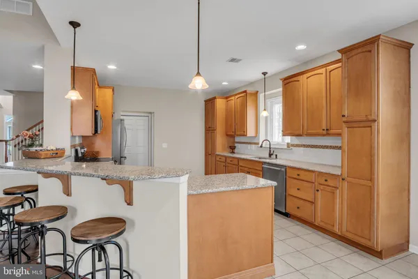 $549,900 | 228 Loyal Drive, Mechanicsburg, PA 17050