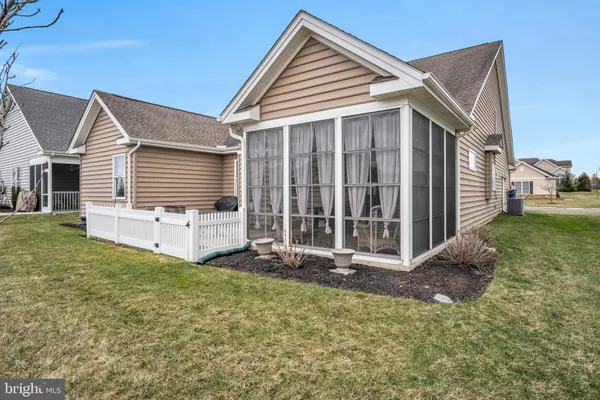 $549,900 | 228 Loyal Drive, Mechanicsburg, PA 17050