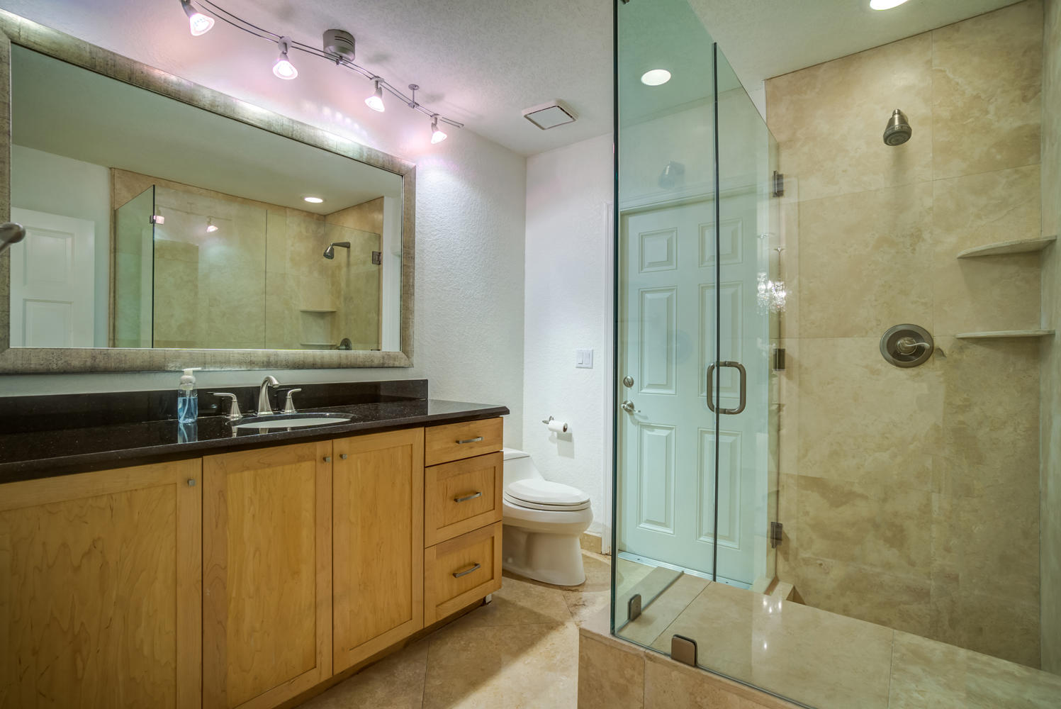 540 Southwest 15th Street Boca Raton, FL 33432 - Photo 24 of 59 Bathroom # 3