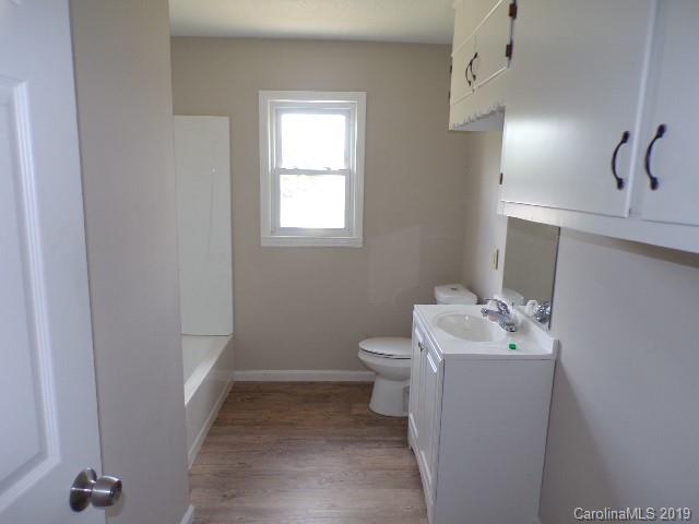 384 Ferry Road Forest City, NC 28043 - Photo 5 of 12 Gallery Image 5