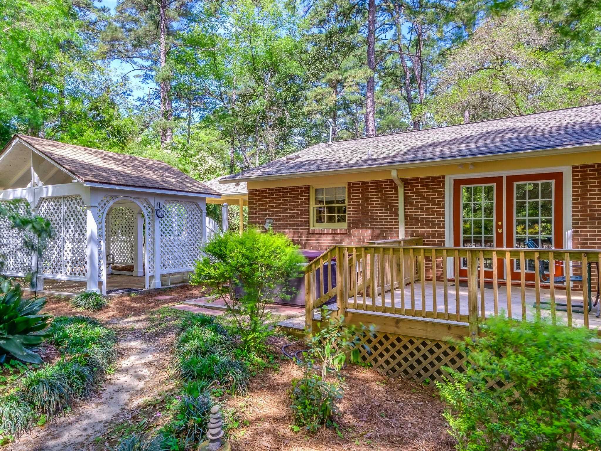 115 Ridgeland Road Tallahassee, FL 32312 - Photo 4 of 42 Gallery Image 4