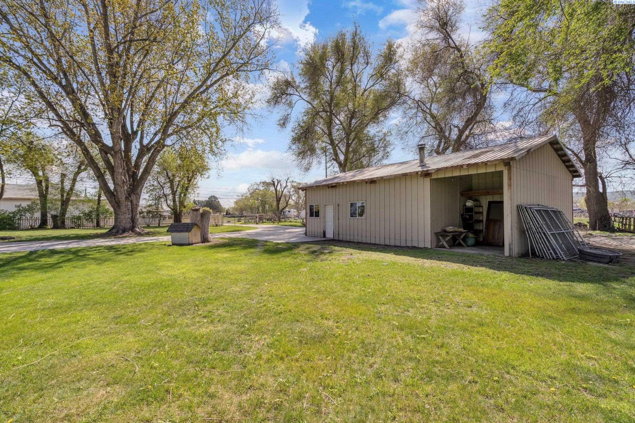 222305 East Game Farm Road Kennewick, WA 99337 - Photo 41 of 50 Gallery Image 41