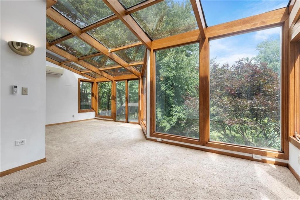 221 Timber Ridge Road Pittsburgh, PA 15238 - Photo 15 of 38 Gallery Image 15