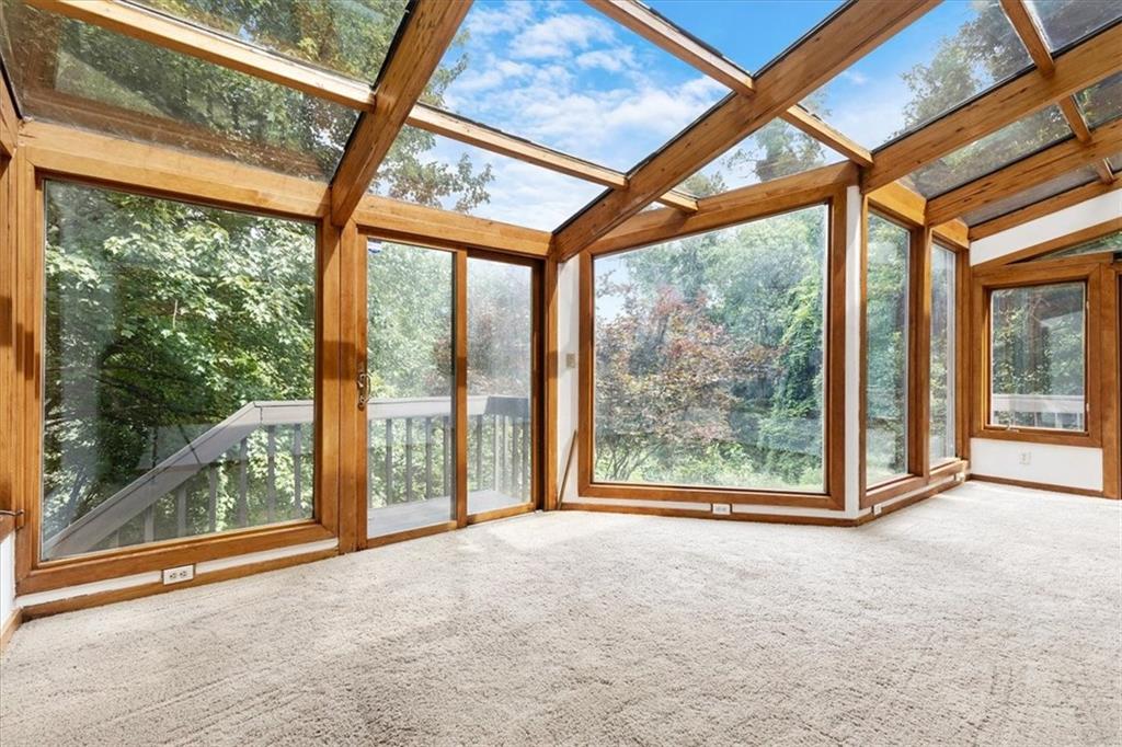 221 Timber Ridge Road Pittsburgh, PA 15238 - Photo 17 of 38 Gallery Image 17