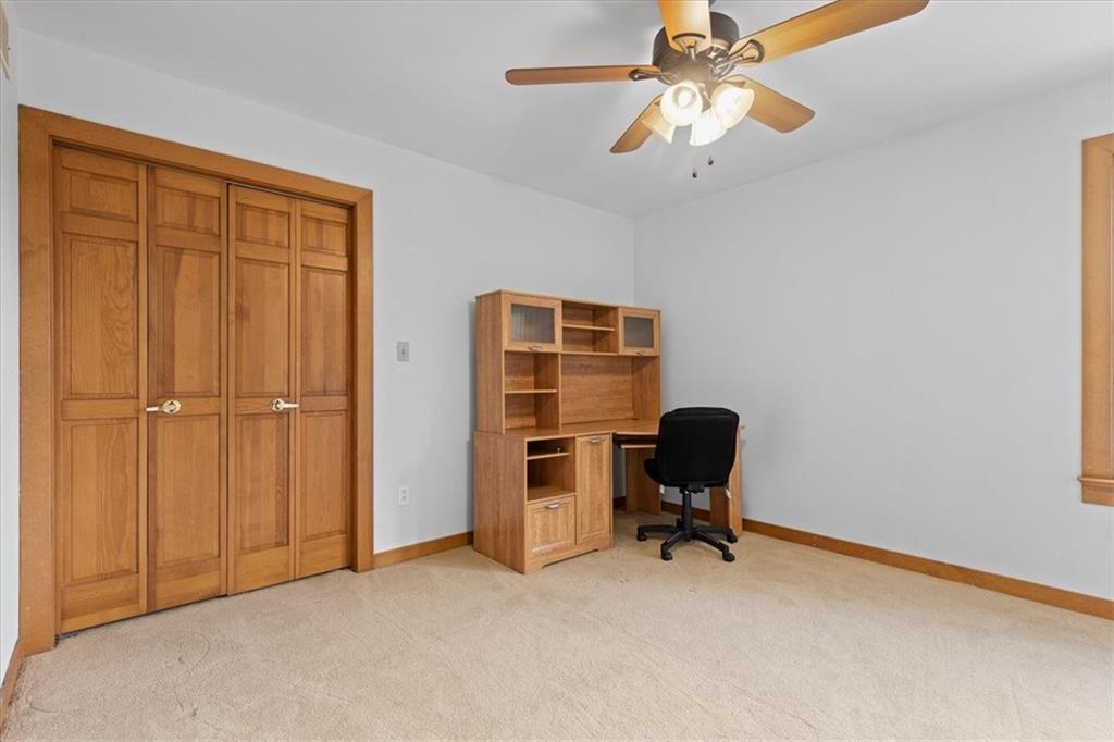 221 Timber Ridge Road Pittsburgh, PA 15238 - Photo 22 of 38 Gallery Image 22
