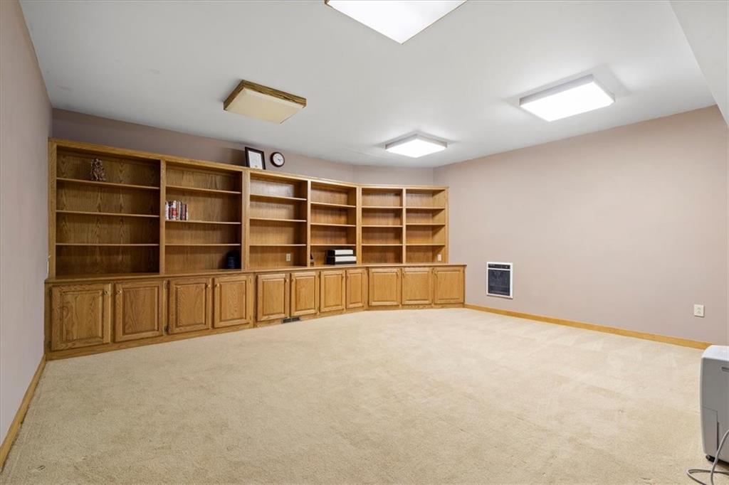 221 Timber Ridge Road Pittsburgh, PA 15238 - Photo 31 of 38 Gallery Image 31