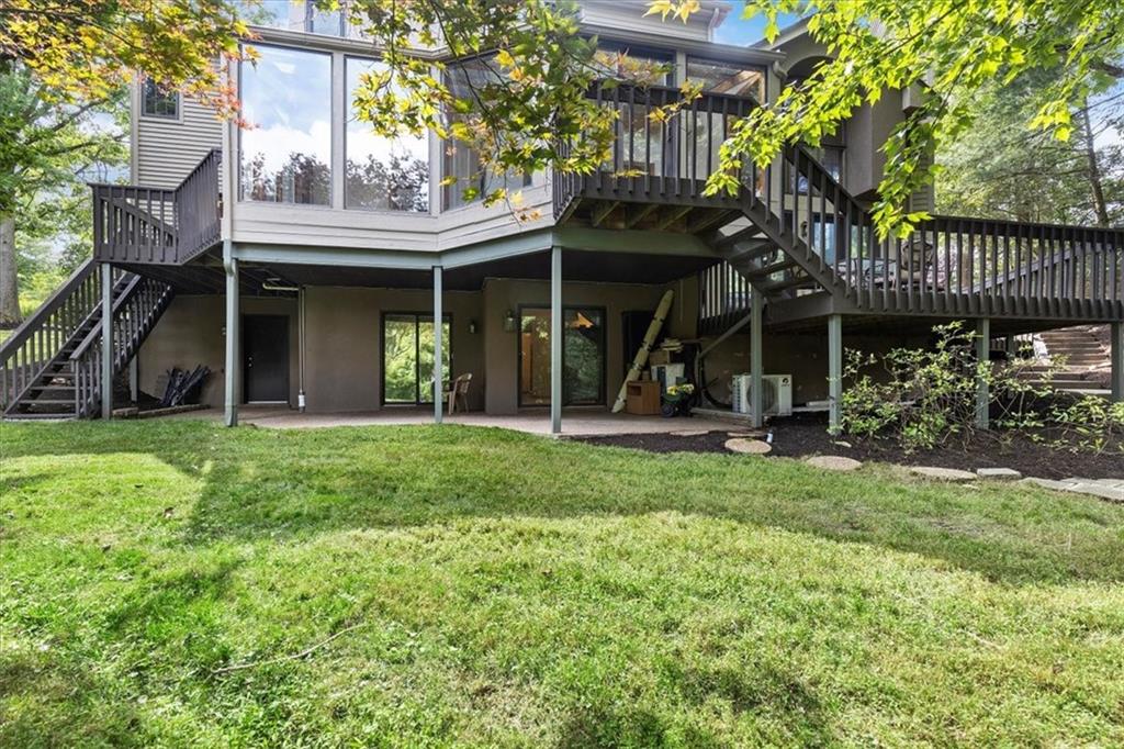 221 Timber Ridge Road Pittsburgh, PA 15238 - Photo 34 of 38 Gallery Image 34