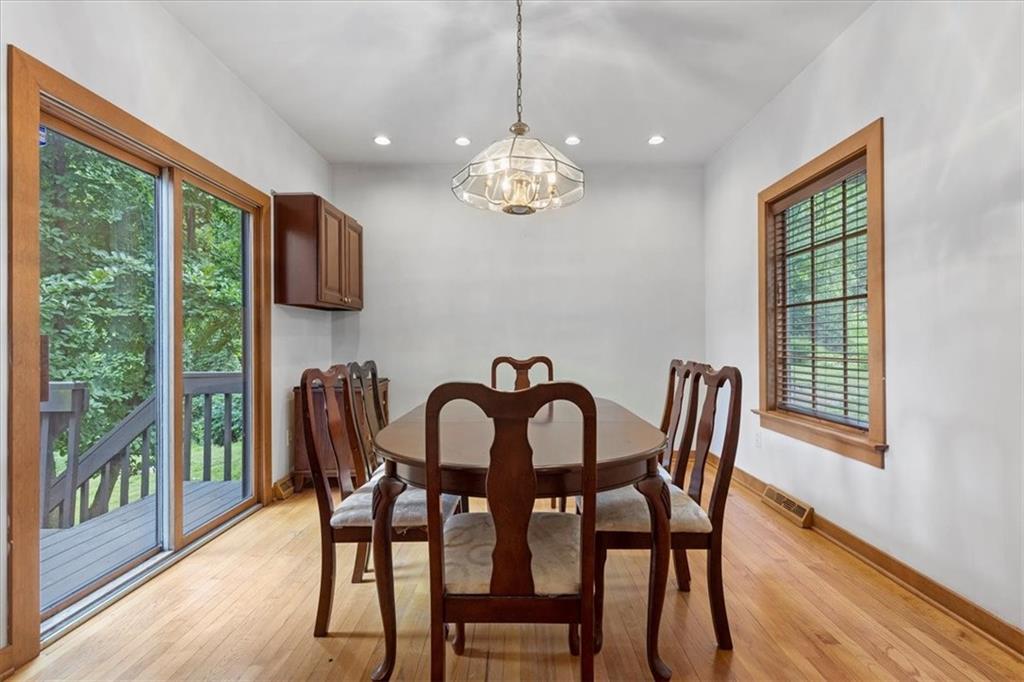 221 Timber Ridge Road Pittsburgh, PA 15238 - Photo 4 of 38 Gallery Image 4