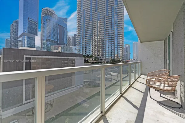 $3,150 | 55 Southeast 6th Street, Unit 1208, Miami, FL 33131