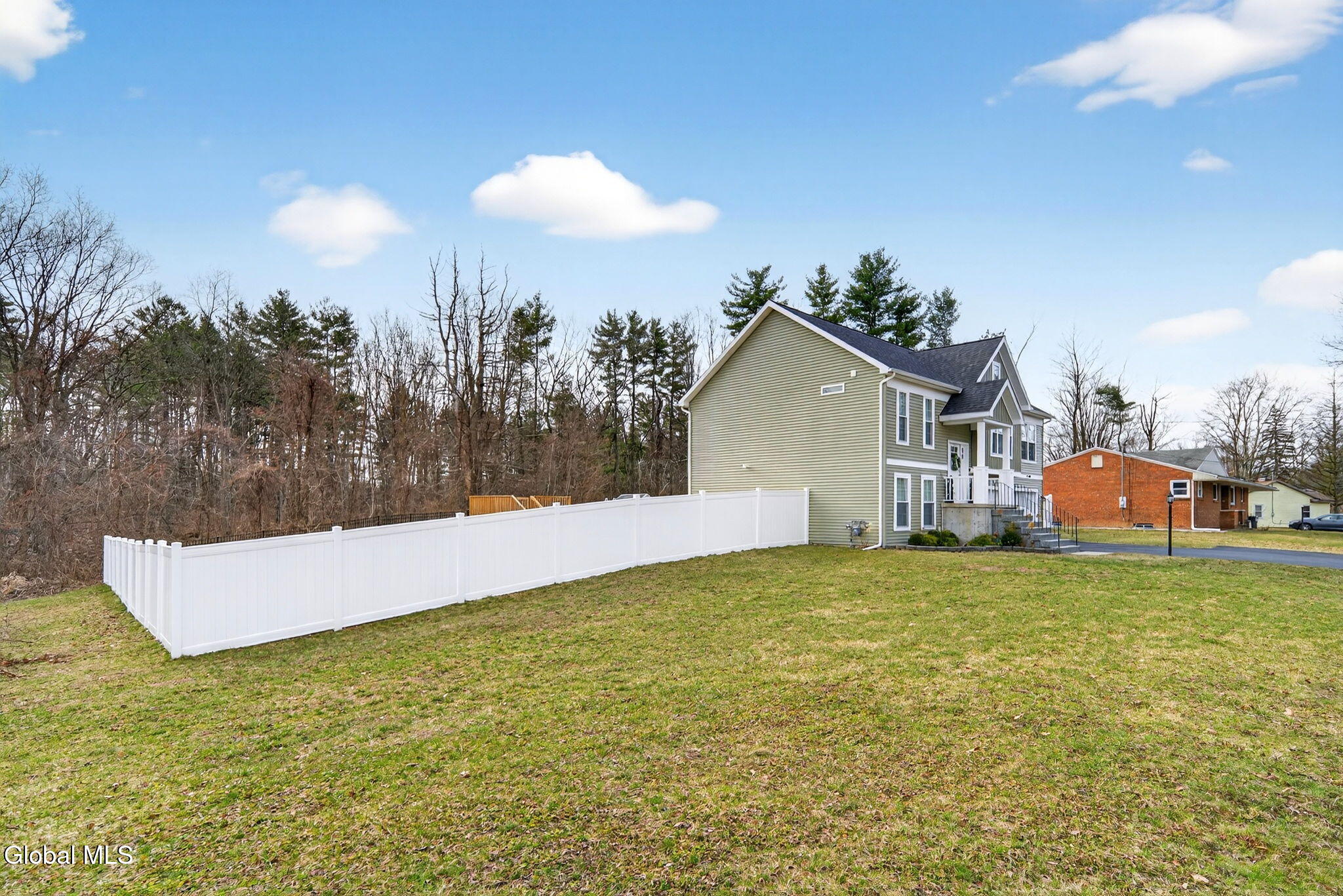 267 Consaul Road Colonie, NY 12205 - Photo 21 of 30 Exterior 02