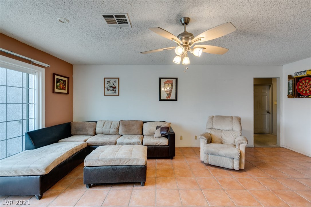 1828 Nuevo Road Henderson, NV 89014 - Photo 11 of 28 Gallery Image 11