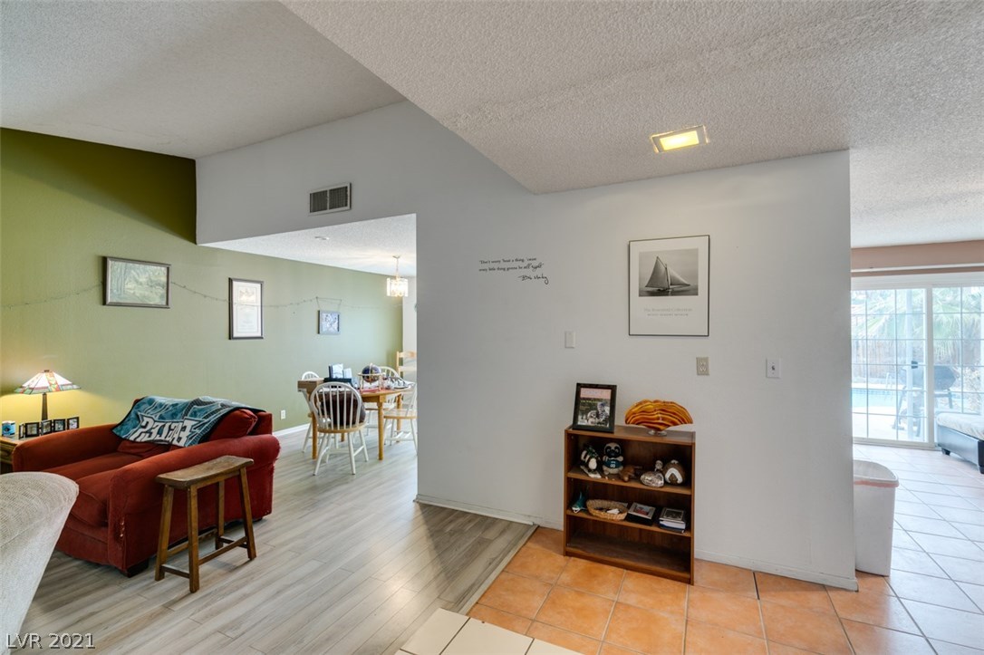1828 Nuevo Road Henderson, NV 89014 - Photo 2 of 28 Gallery Image 2