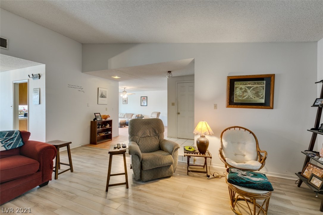 1828 Nuevo Road Henderson, NV 89014 - Photo 8 of 28 Gallery Image 8