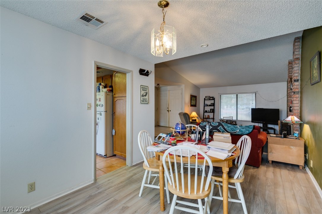 1828 Nuevo Road Henderson, NV 89014 - Photo 10 of 28 Gallery Image 10