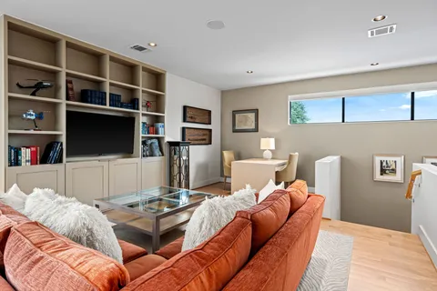 $1,299,000 | 2114 Potomac Drive, Unit A, Houston, TX 77057