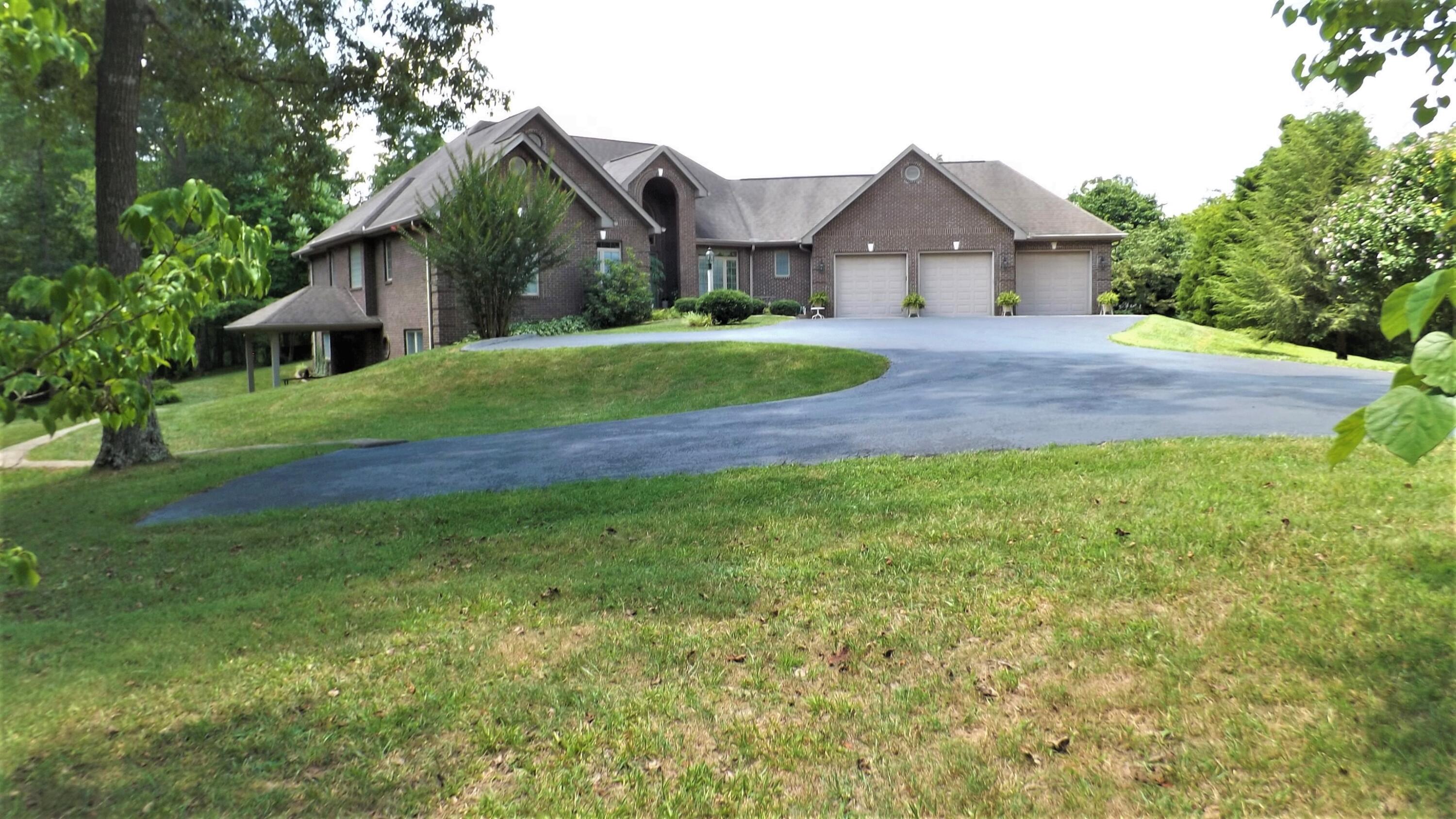 47 Laurel Lake Resort Road Corbin, KY 40701 - Photo 3 of 91 2022-07-14 12.46.00