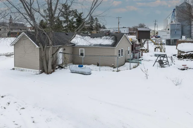 $125,000 | 130 River Street, Holdingford, MN 56340