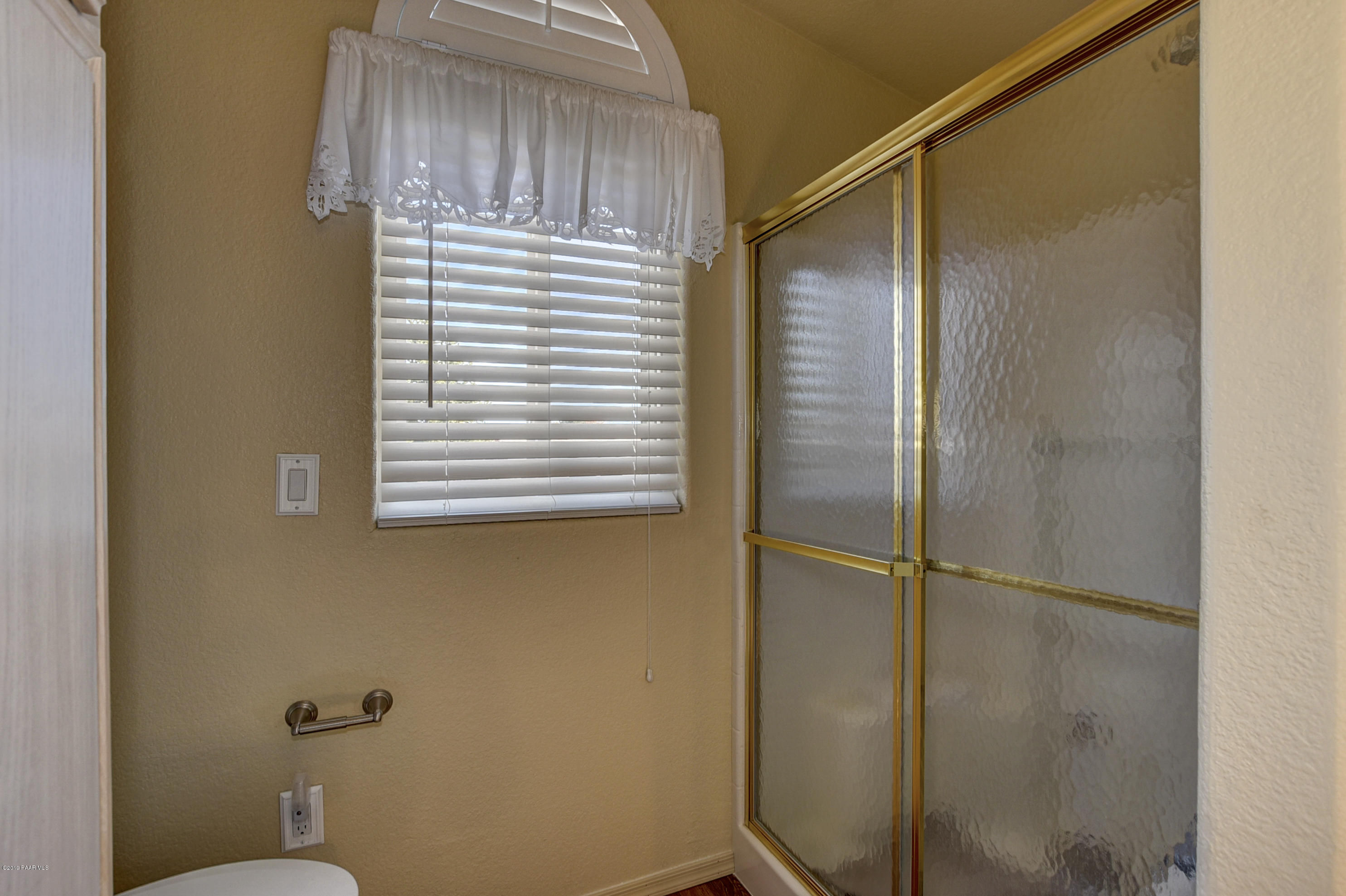 12155 East Obsidian Loop Road Prescott Valley, AZ 86327 - Photo 17 of 26 Master Bathroom 2