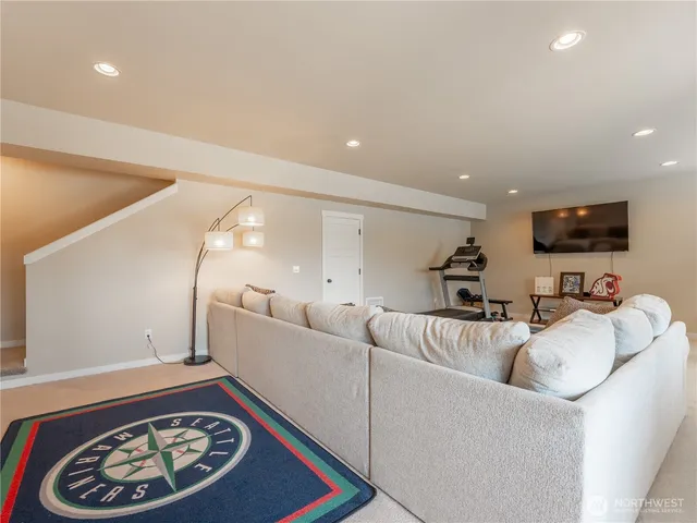 $758,000 | 1974 Legendary Lane Southeast, East Wenatchee, WA 98802