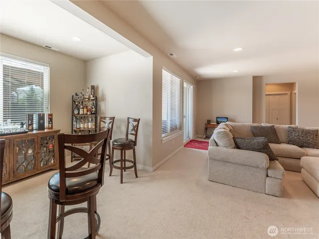 $758,000 | 1974 Legendary Lane Southeast, East Wenatchee, WA 98802