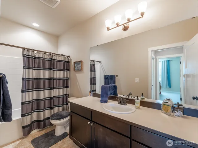 $758,000 | 1974 Legendary Lane Southeast, East Wenatchee, WA 98802