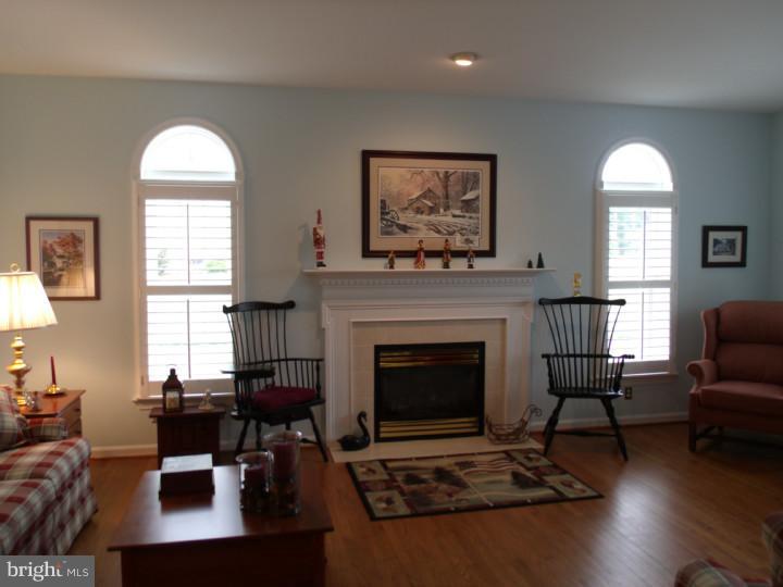 210 High Point Road Cochranville, PA 19330 - Photo 5 of 20 Living Room