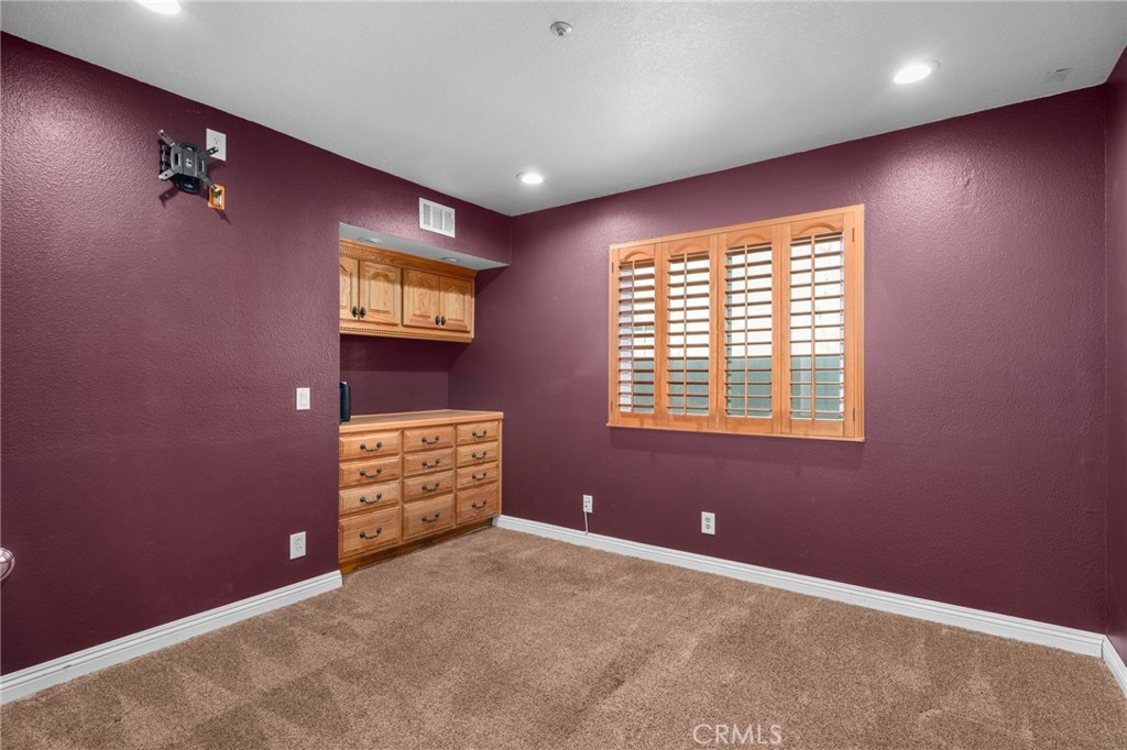 7243 Kittyhawk Street Fontana, CA 92336 - Photo 19 of 49