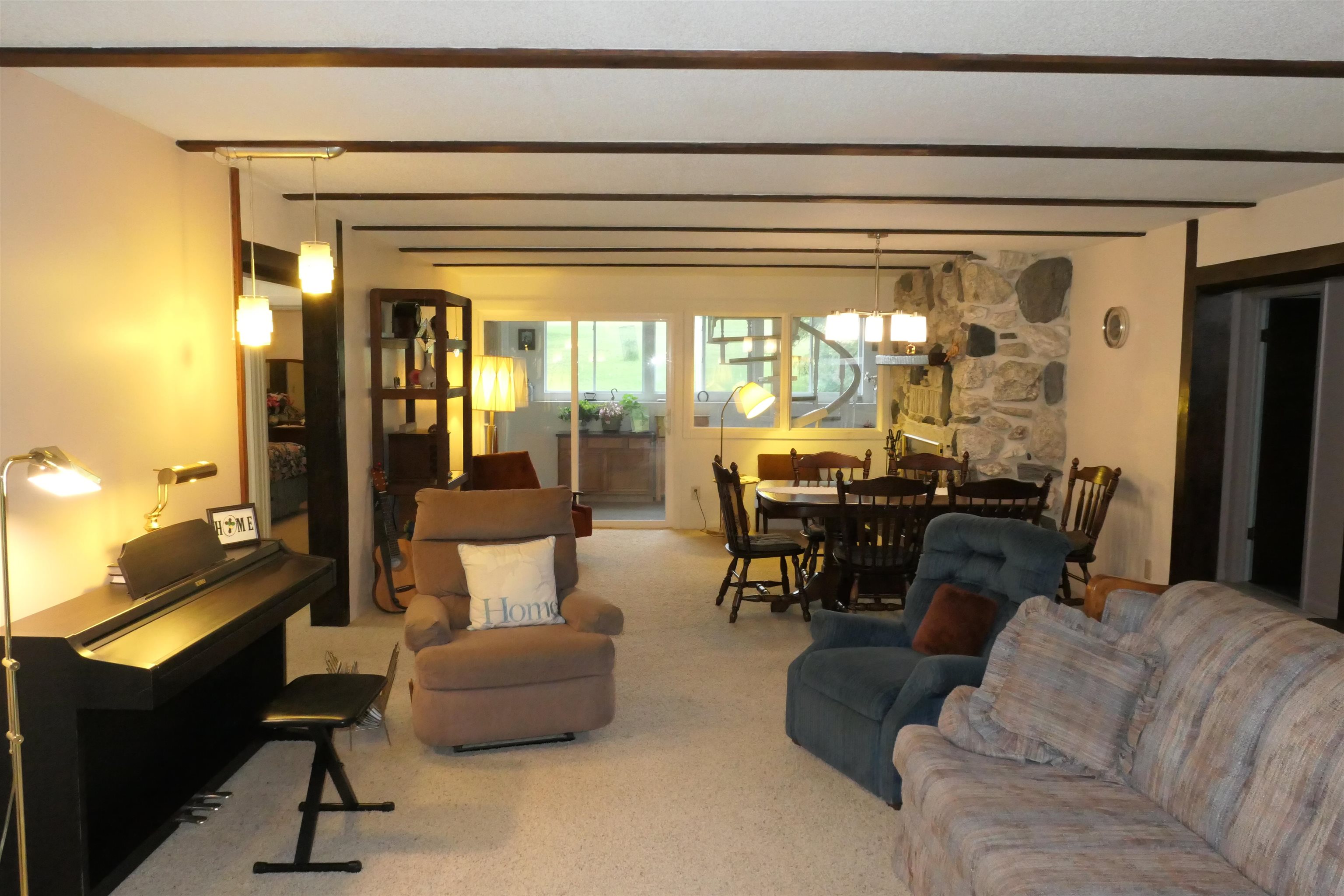 5669 Lake Montcalm Road Northeast Edmore, MI 48829 - Photo 6 of 41