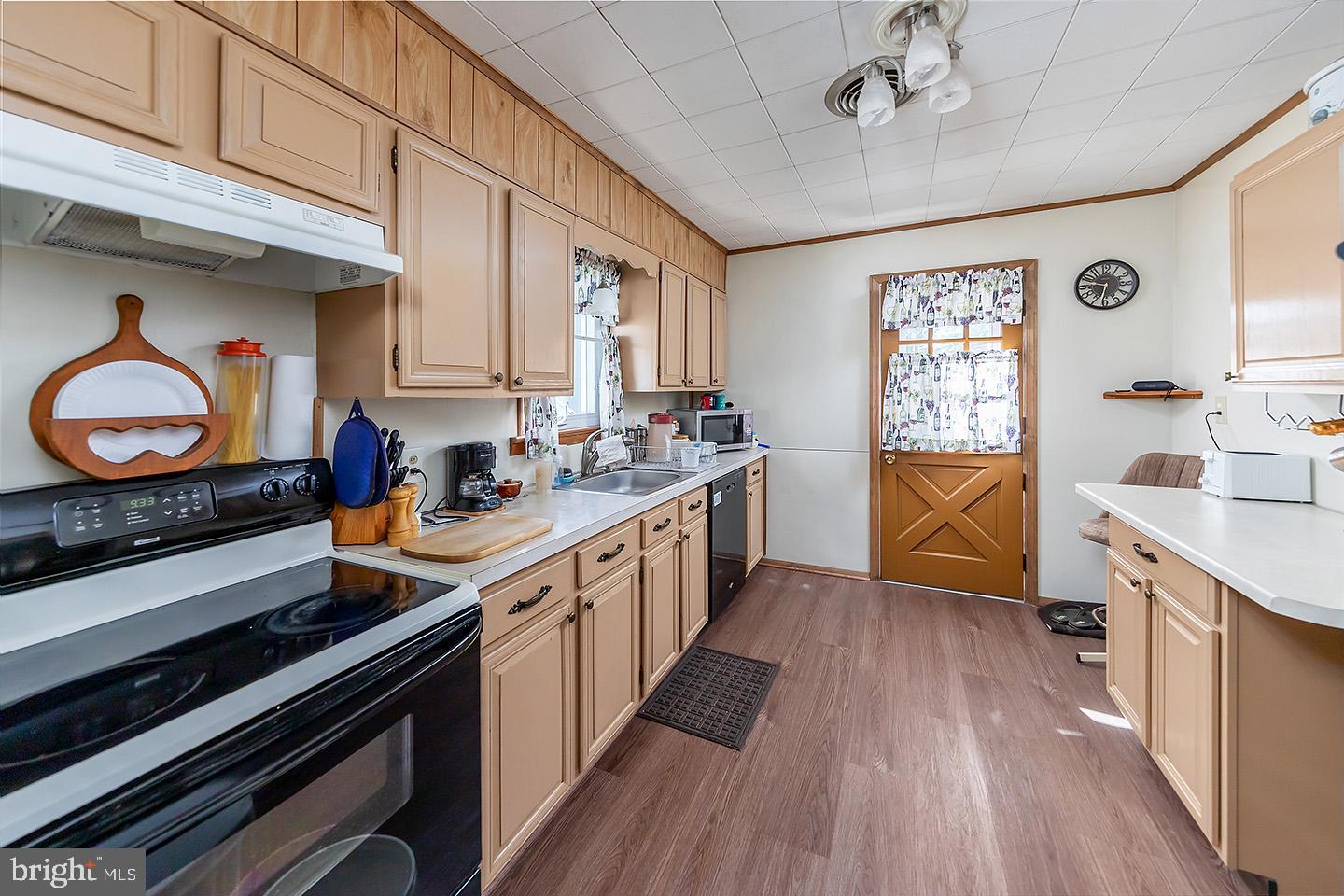 10 Laurel Road Pennsville, NJ 08070 - Photo 6 of 18 Gallery Image 6