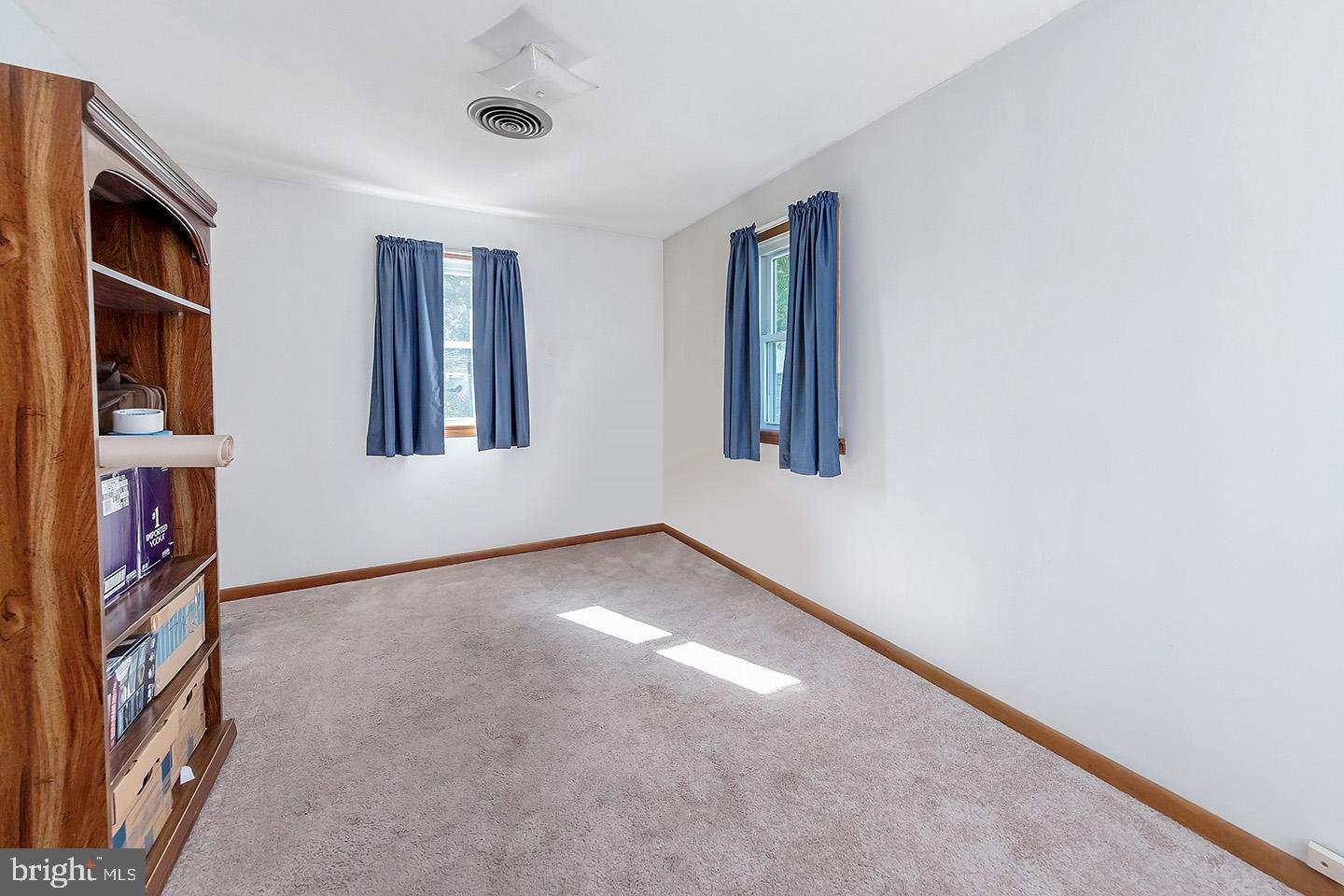 10 Laurel Road Pennsville, NJ 08070 - Photo 10 of 18 Gallery Image 10