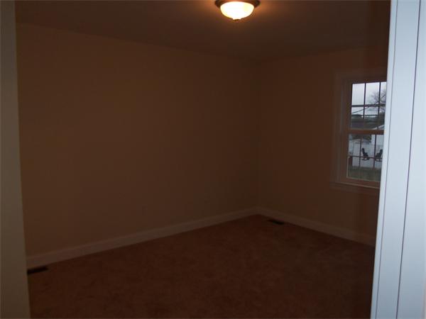 634 Laurel Street Fall River, MA 02721 - Photo 14 of 16 Gallery Image 14
