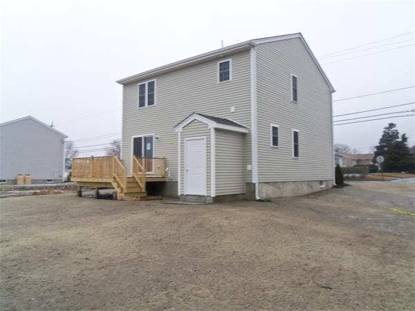 634 Laurel Street Fall River, MA 02721 - Photo 16 of 16 Gallery Image 16