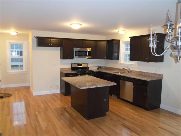 634 Laurel Street Fall River, MA 02721 - Photo 3 of 16 Gallery Image 3