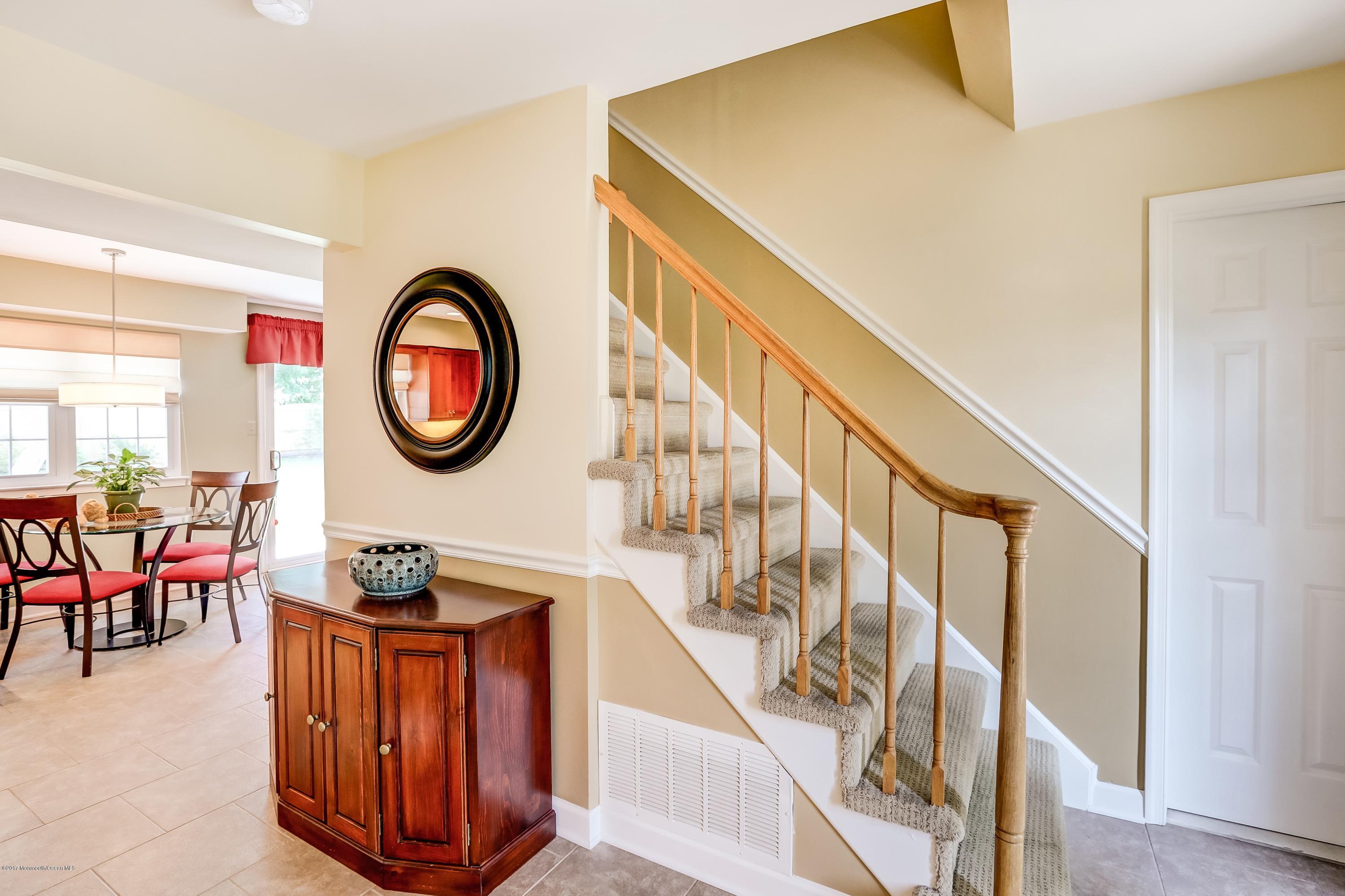 6 Garden Way Howell, NJ 07731 - Photo 4 of 32 004_Foyer