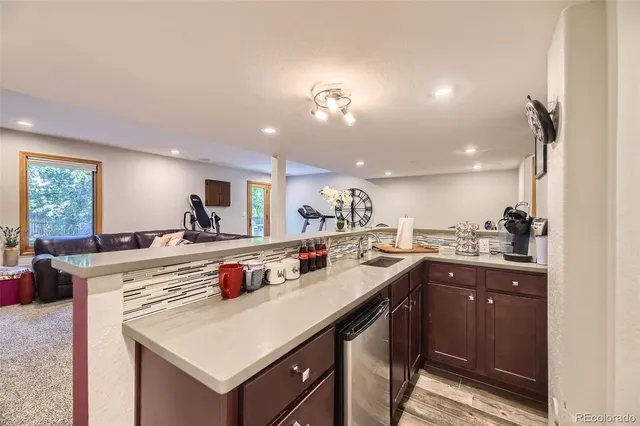 $984,500 | 6588 South Oak Circle, Littleton, CO 80127