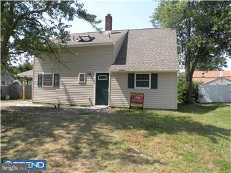 45 Grapevine Road Levittown, PA 19057 - Photo 1 of 9 Exterior Front