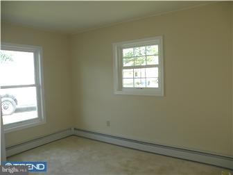 45 Grapevine Road Levittown, PA 19057 - Photo 5 of 9 Bedroom