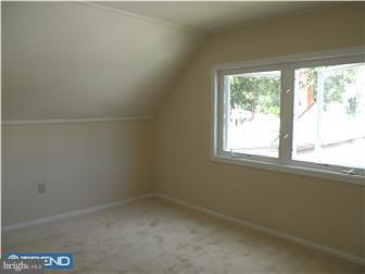 45 Grapevine Road Levittown, PA 19057 - Photo 7 of 9 Bedroom 2
