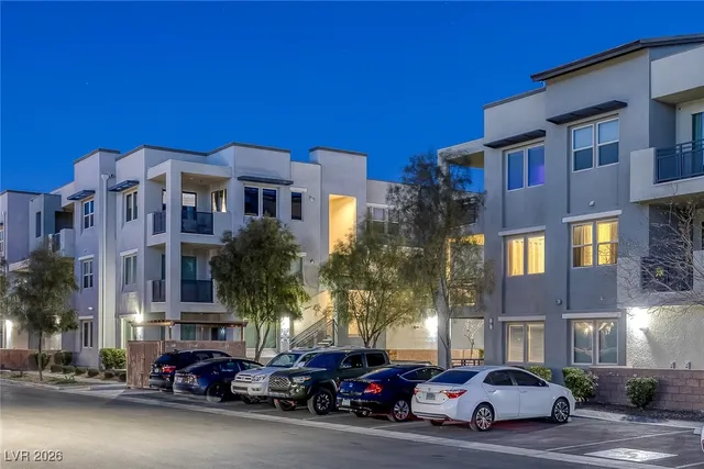 $360,000 | 11256 Rainbow Peak Avenue, Unit 208, Las Vegas, NV 89135